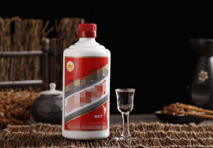 為什么茅臺酒玻璃瓶是乳白色的，而不是透明的？大多數(shù)人都不知道